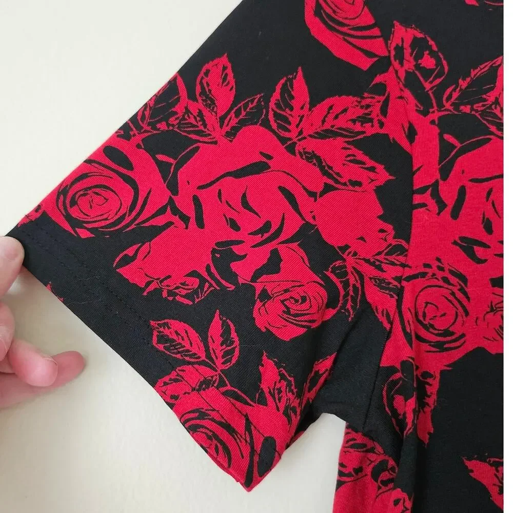 GUESS Men's Black Red Rose Print Graphic Tee Size S Y2K Streetwear Grunge Cotton - Picture 6 of 10